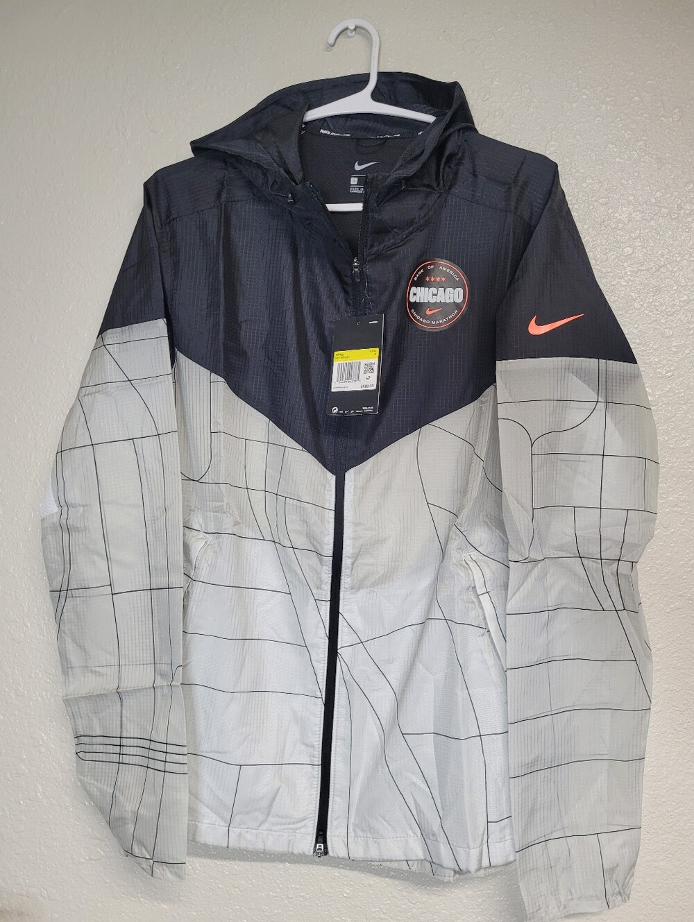 Nike Mens Chicago Marathon Jacket Size Small 2018 New